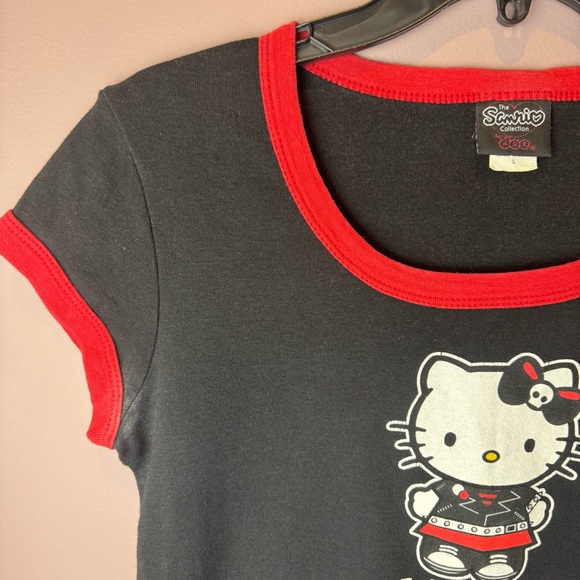 Sanrio Doe Vintage 2001 Hello Kitty Punk Rock Shirt - Picture 5 of 15